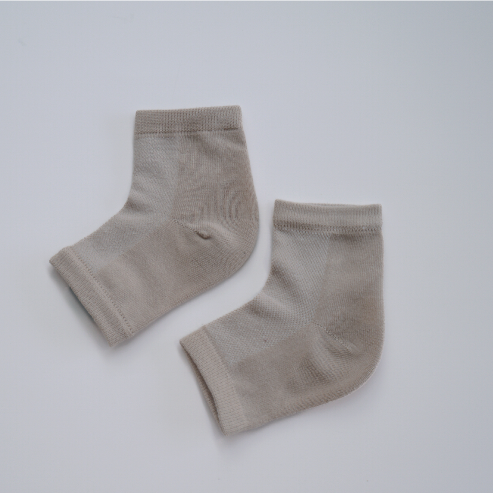 Moisturizing Heel Socks for Cracked Heel Treatment